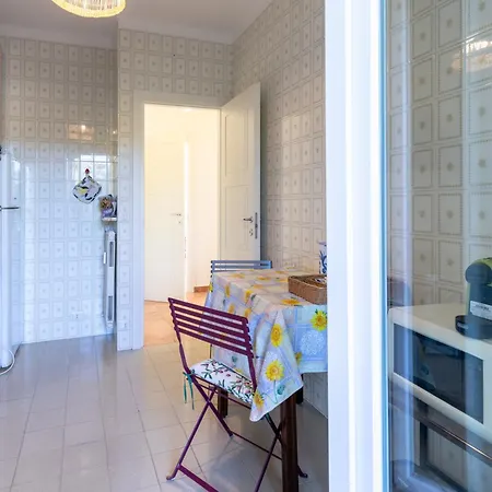 282 - Casa Boscobello, Terrazzo Vista Mare E Parcheggio Privato A 15 Minuti A Piedi Dal Teatro Ariston Apartment